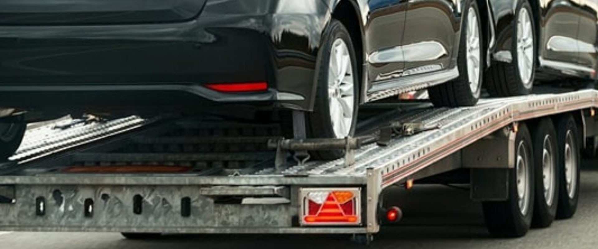 The Most Affordable Way to Tow a Car Long Distance